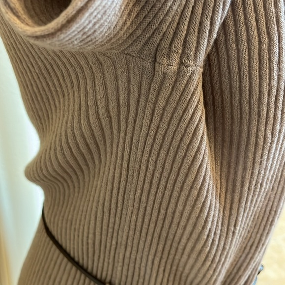 NWOT Banana Republic Italian Alpaca Dusty rose sweater - Picture 11 of 12